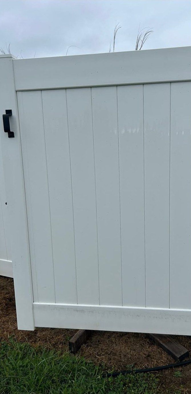 The same vinyl gate bright white after washing